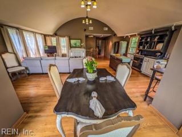 338 S Church ST, Smithfield, VA 23430