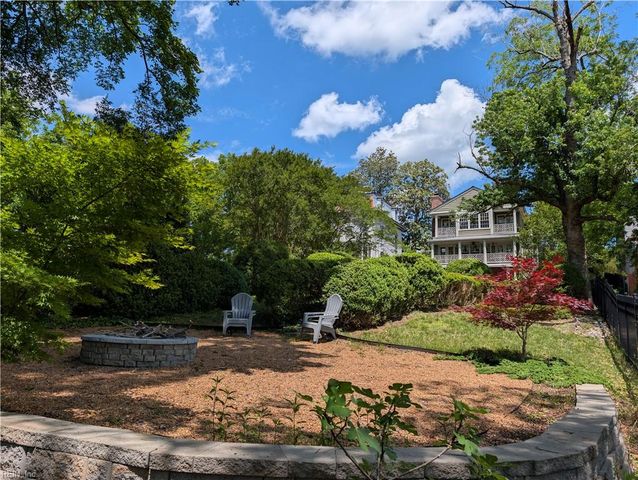 338 S Church ST, Smithfield, VA 23430