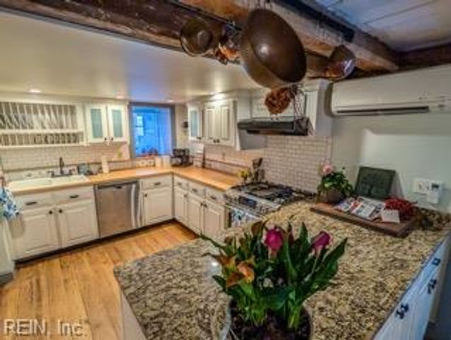 338 S Church ST, Smithfield, VA 23430