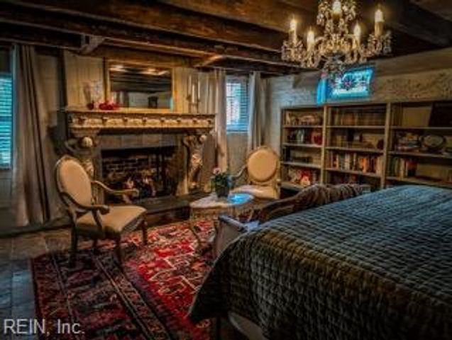 338 S Church ST, Smithfield, VA 23430