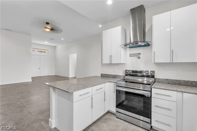 3008 NW 41st AVE, Cape Coral, FL 33993