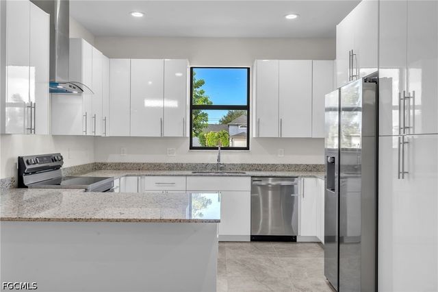 3008 NW 41st AVE, Cape Coral, FL 33993