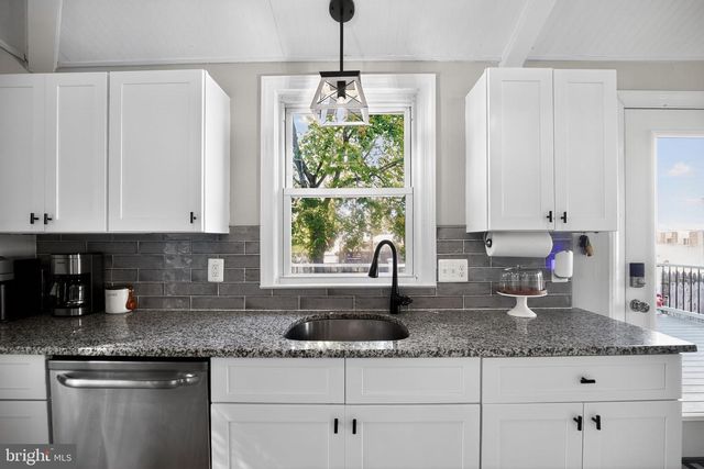 202 BROADWAY, Laurel Springs, NJ 08021