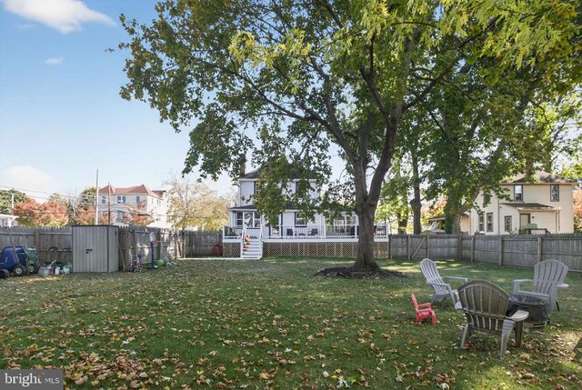 202 BROADWAY, Laurel Springs, NJ 08021