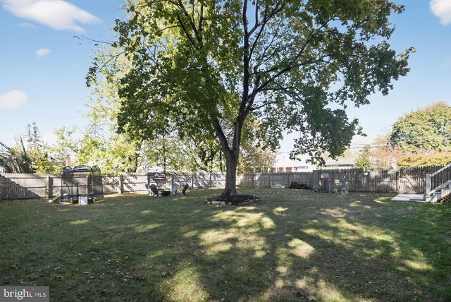 202 BROADWAY, Laurel Springs, NJ 08021