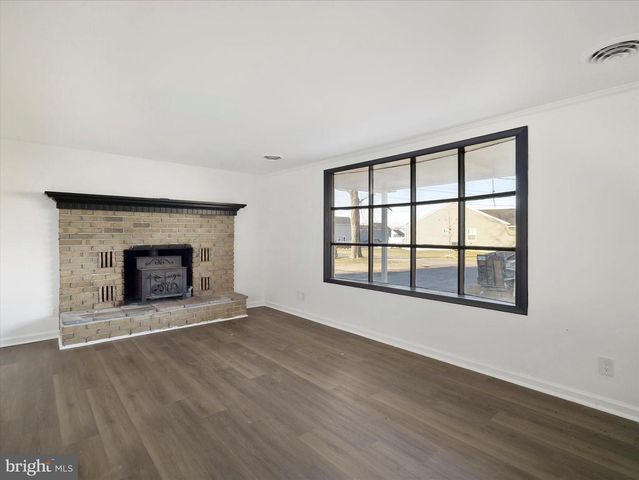 329 EMMERT RD, Hagerstown, MD 21740