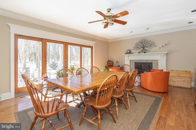 196 AQUEDUCT RD, Washington Crossing, PA 18977