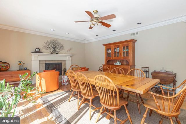 196 AQUEDUCT RD, Washington Crossing, PA 18977