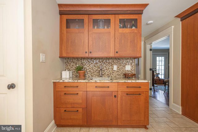 196 AQUEDUCT RD, Washington Crossing, PA 18977