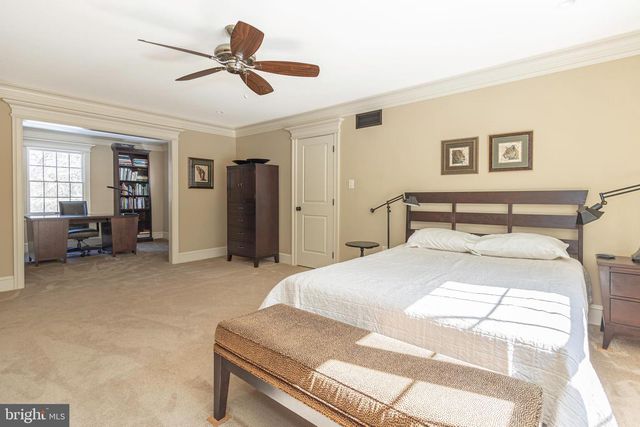 196 AQUEDUCT RD, Washington Crossing, PA 18977