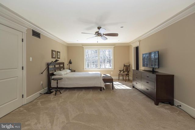 196 AQUEDUCT RD, Washington Crossing, PA 18977