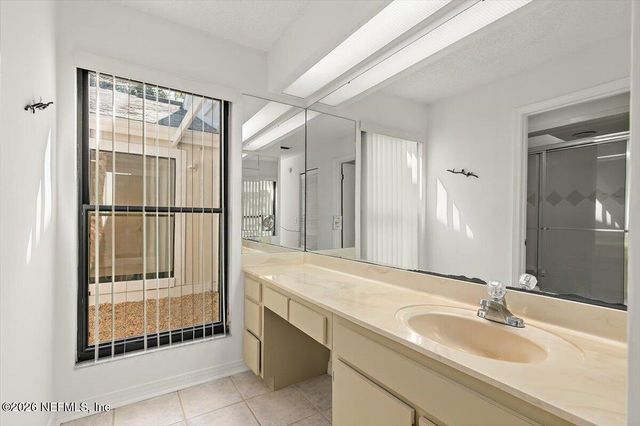 2437 BURGUNDY Court, Ponte Vedra Beach, FL 32082