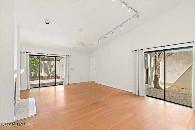 2437 BURGUNDY Court, Ponte Vedra Beach, FL 32082