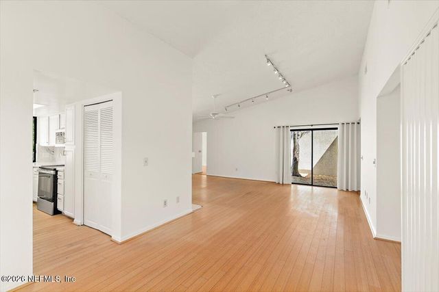 2437 BURGUNDY Court, Ponte Vedra Beach, FL 32082