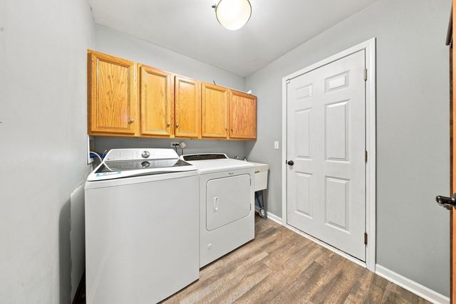 731 Nashua Court, Crystal Lake, IL 60012