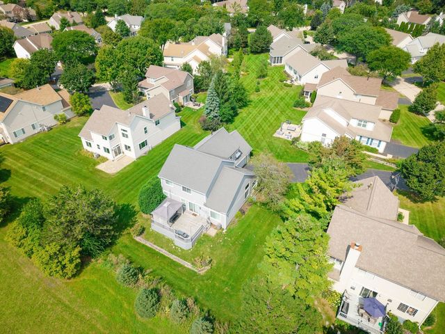 731 Nashua Court, Crystal Lake, IL 60012