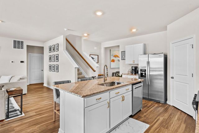 604 WEEKS CT, Berryville, VA 22611