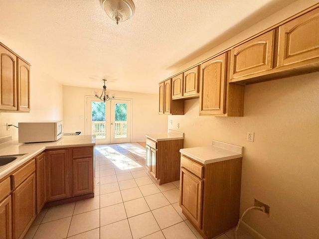 10 Pontotoc Trail, Cherokee Village, AR 72529