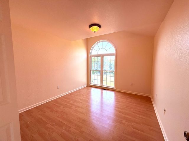 10 Pontotoc Trail, Cherokee Village, AR 72529