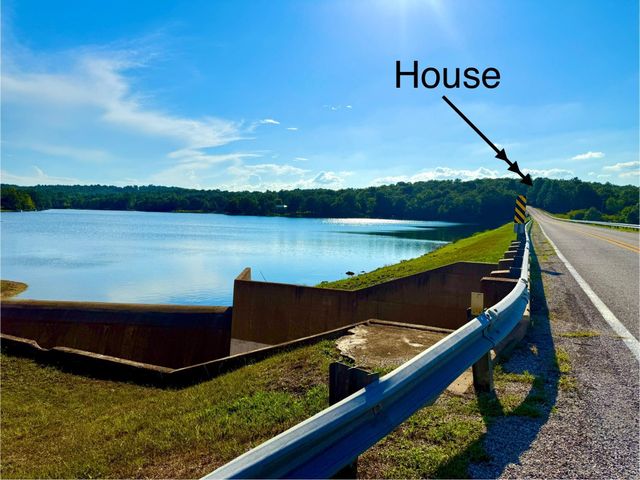 10 Pontotoc Trail, Cherokee Village, AR 72529