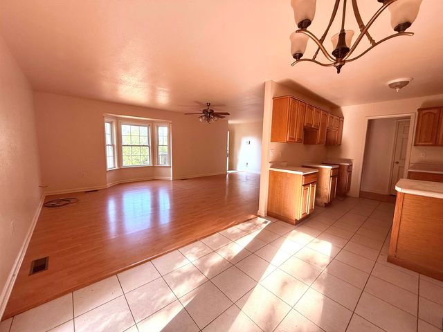 10 Pontotoc Trail, Cherokee Village, AR 72529