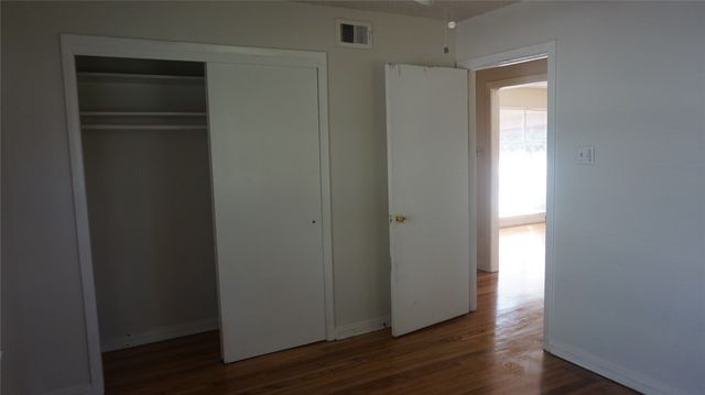 2103 Tolosa Drive, Dallas, TX 75228