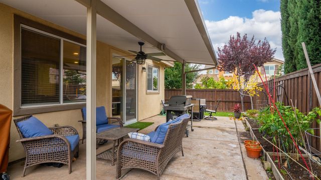 931 Noble Rd, Vacaville, CA 95688