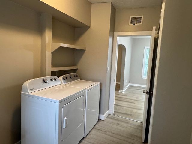 828 Isabella Court Se, City Of Grand Rapids, MI 49507