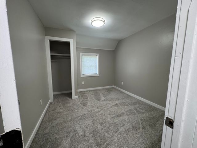 828 Isabella Court Se, City Of Grand Rapids, MI 49507