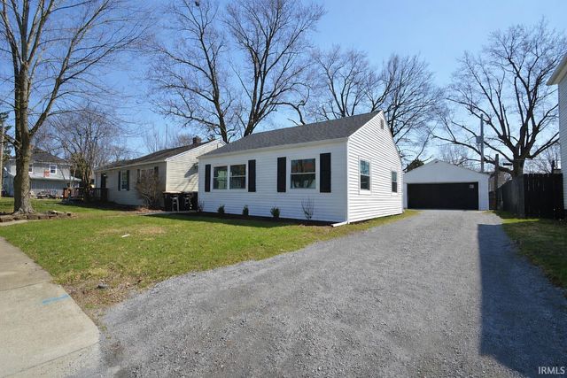 1304 Clara Avenue, Fort Wayne, IN 46805