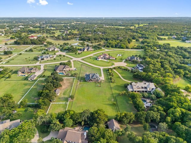 1311 Appaloosa Circle, Bartonville, TX 76226
