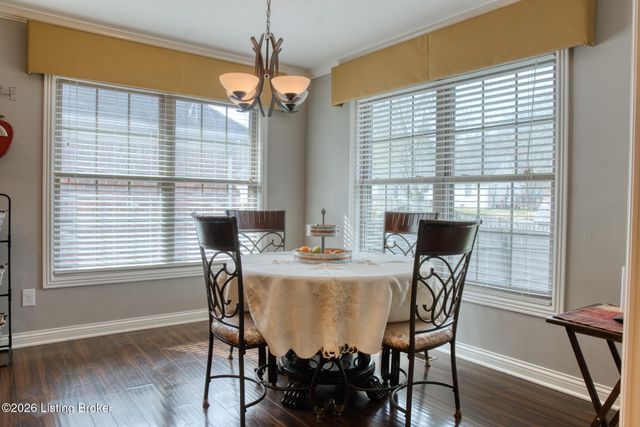 7220 Oakburn Dr, Louisville, KY 40258