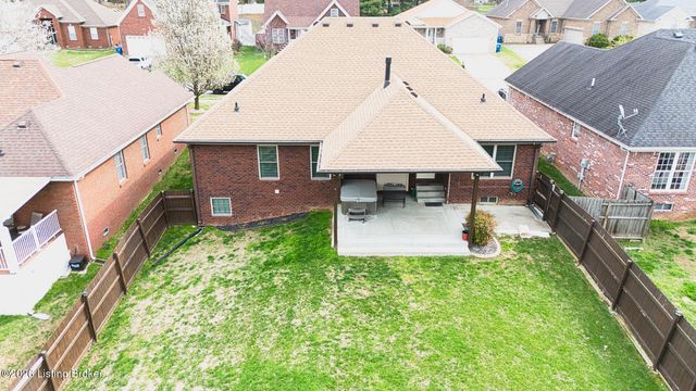 7220 Oakburn Dr, Louisville, KY 40258