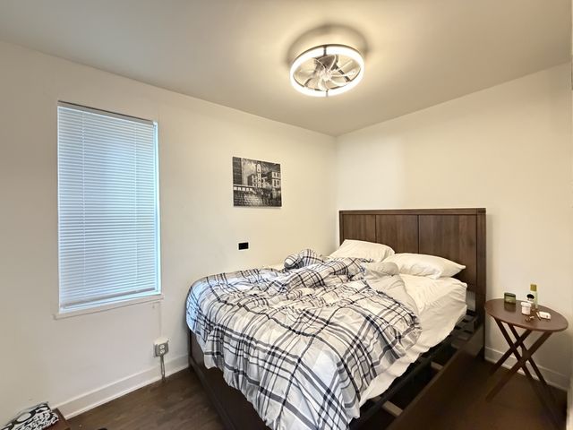 1933 W GRAND Avenue HOUSE, Chicago, IL 60622