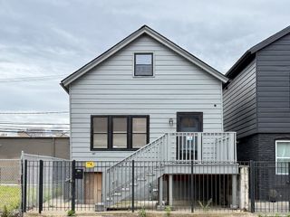 1933 W GRAND Avenue HOUSE, Chicago, IL 60622