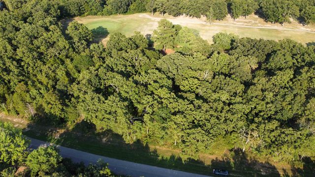 325 W Green Valley Drive, Horseshoe Bend, AR 72512