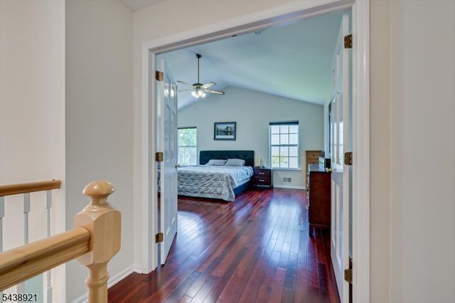 49 Wexford Way, Bridgewater Twp., NJ 08807