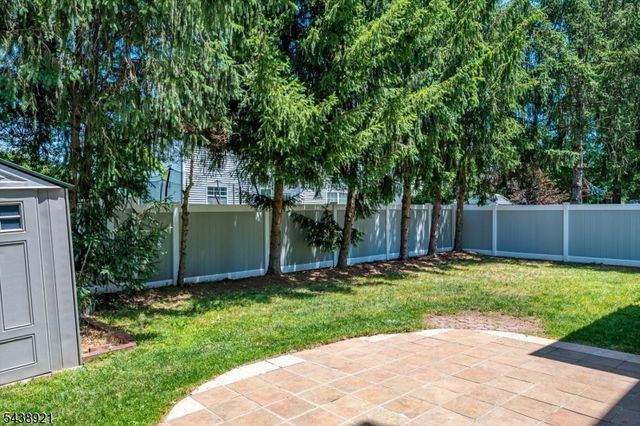 49 Wexford Way, Bridgewater Twp., NJ 08807