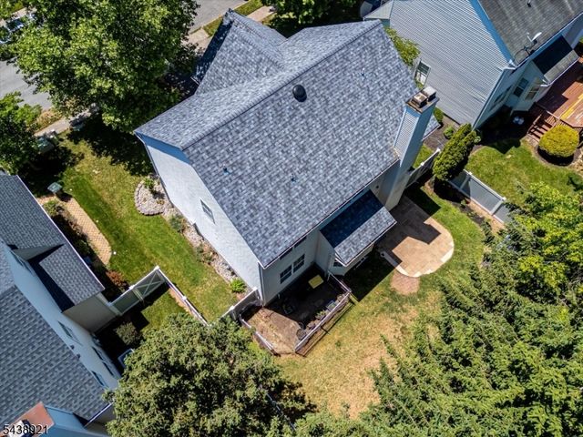 49 Wexford Way, Bridgewater Twp., NJ 08807