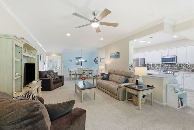 56 Candlelight Ln, Bluffton, SC 29909