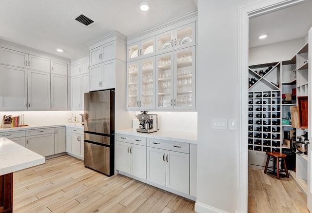 12104 Waterstone Circle, Palm Beach Gardens, FL 33412