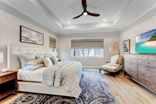 12104 Waterstone Circle, Palm Beach Gardens, FL 33412