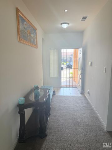 2306 Cobern Street, Bakersfield, CA 93313