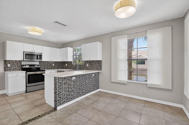 6769 Montego Bay Boulevard F, Boca Raton, FL 33433