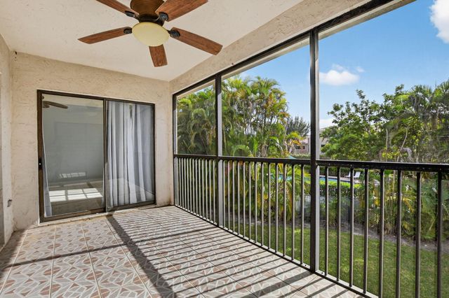 6769 Montego Bay Boulevard F, Boca Raton, FL 33433
