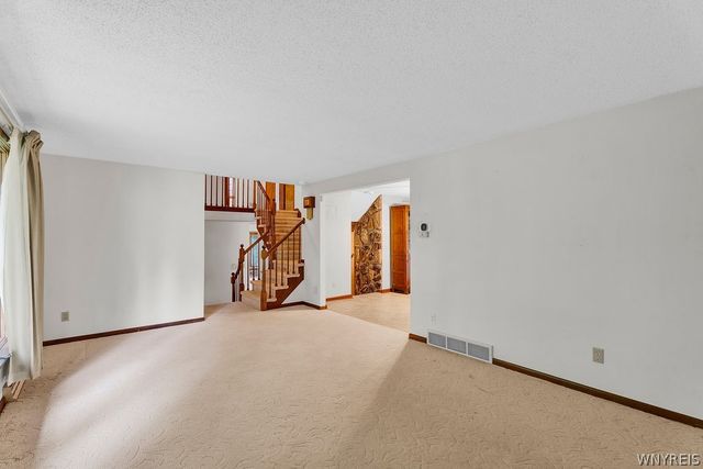 1940 Dodge Road, Amherst, NY 14051