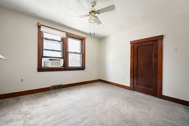 825 Pine Street, Ambridge, PA 15003