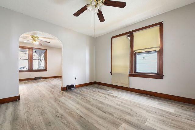 825 Pine Street, Ambridge, PA 15003