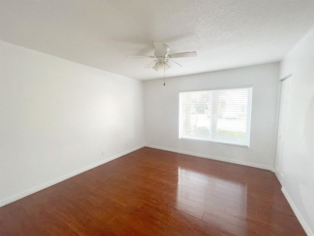 815 W Boynton Beach Boulevard 4-102, Boynton Beach, FL 33426