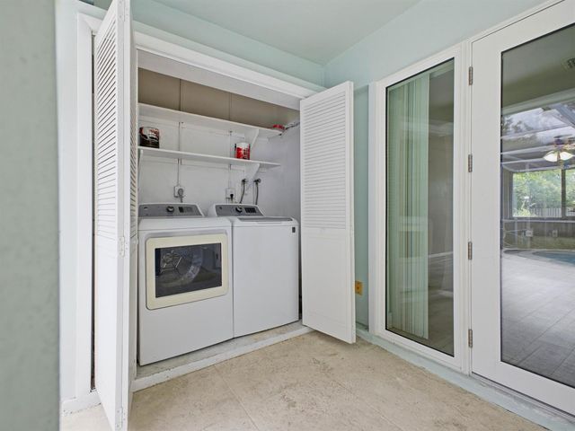 1680 NE 34TH Lane, Oakland Park, FL 33334